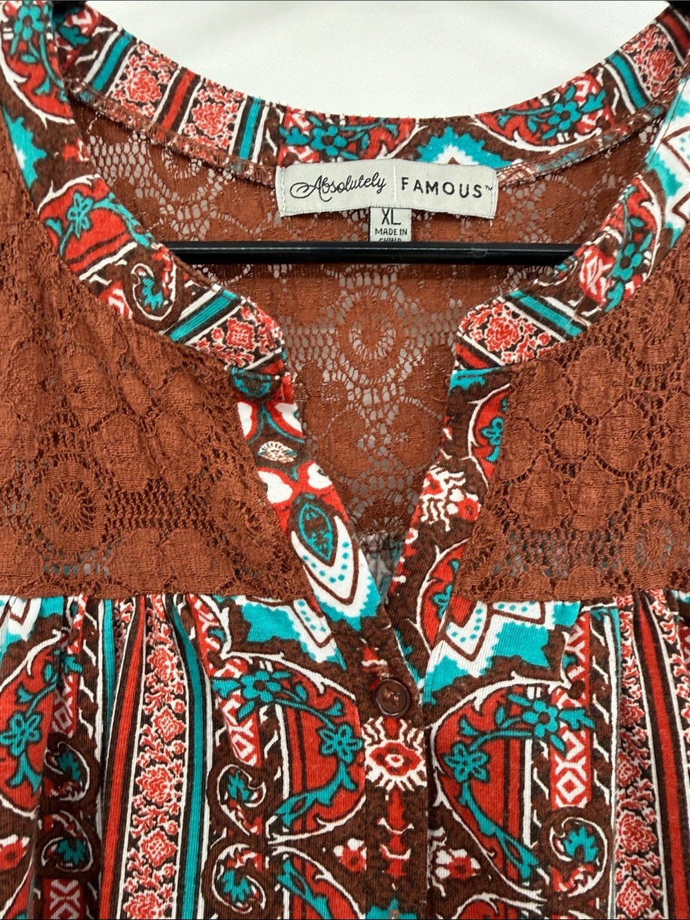 Absolutely Famous Sleeveless Tank Top w/Print Size XL Lace Detail Western Boho - Picture 4 of 9